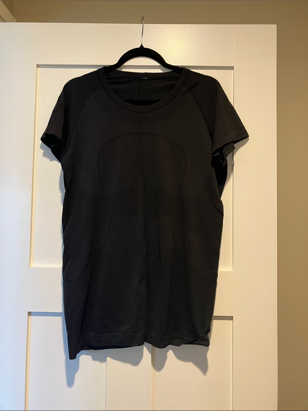 Lululemon tee